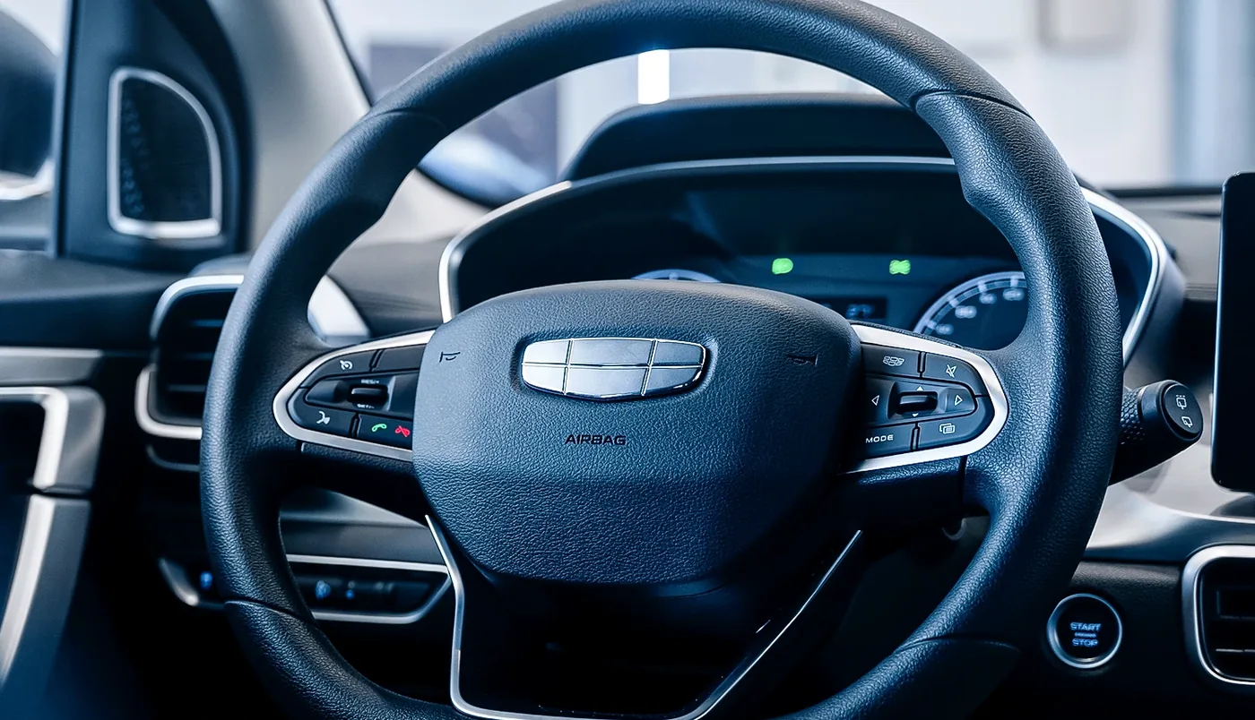 Coolray Lite — Poste de conduite connecté